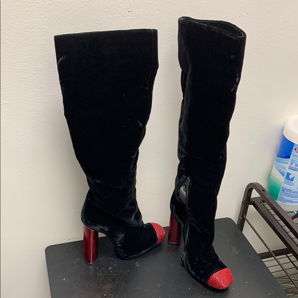 “Brand new “ Tom Ford Black and Red Velvet Knee-High Boots